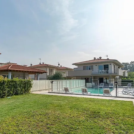 2 Bedroom Amazing In Puegnago Sul Garda